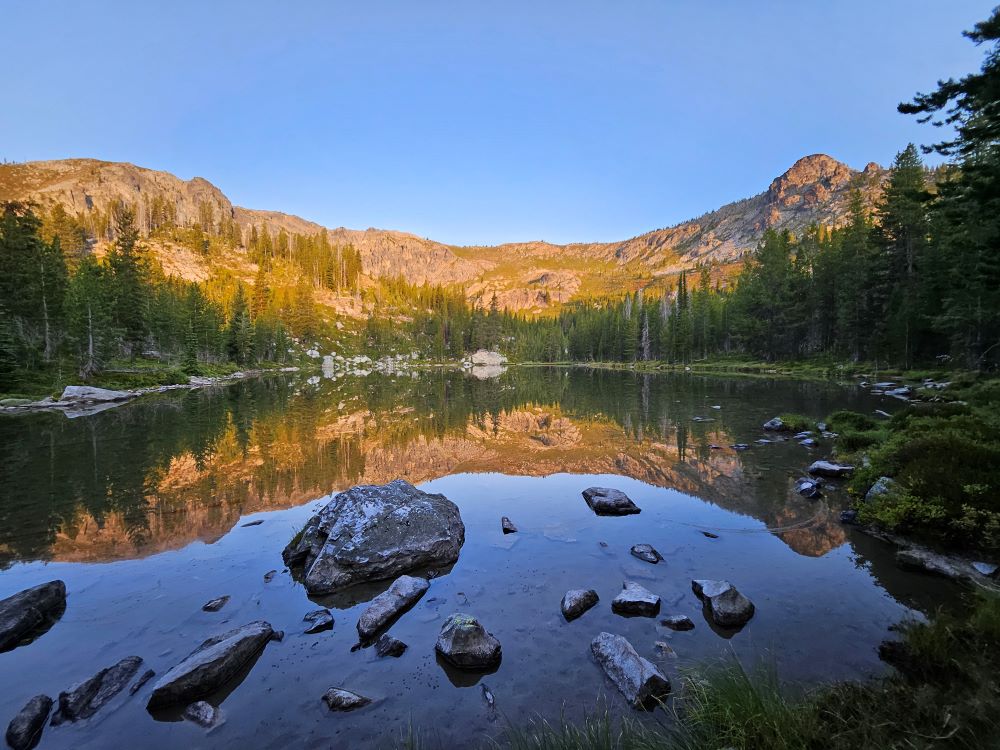 Morning at Middle Cache Lake